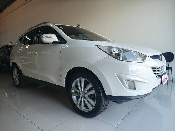 HYUNDAI IX35 2.0 MPFI GLS 16V FLEX 4P AUTOMÁTICO HYUNDAI IX35 2.0 MPFI GLS 16V FLEX 4P AUTOMÁTICO